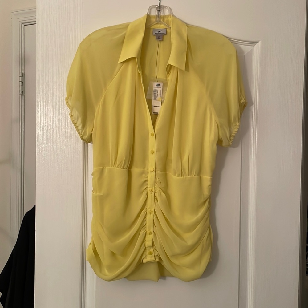 Yellow short sleeve blouse